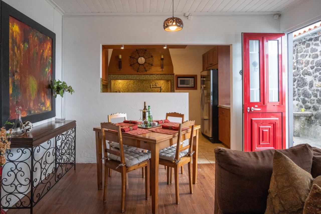 Quinta Pereirinha Farm - A Private 3 Bedroom Vacation Home, Close To Hiking W Ocean Views - Pico Island, Azores São Roque do Pico المظهر الخارجي الصورة